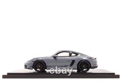 Spark 118 Porsche 718 Cayman Style Edition (982) in Arctic Grey Dealer Edition