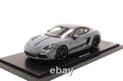 Spark 118 Porsche 718 Cayman Style Edition (982) in Arctic Grey Dealer Edition