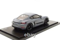 Spark 118 Porsche 718 Cayman Style Edition (982) in Arctic Grey Dealer Edition