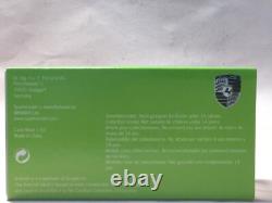 Spark 143 Porsche 911 GT3 RSR 2011 x Android Robert Special Edition