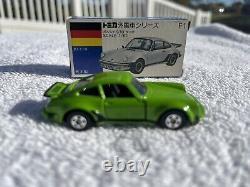 TOMICA 161 Porsche 930 TURBO GREEN NO. F1 Diecast Car TOMY Made in Japan Vintage