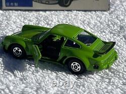 TOMICA 161 Porsche 930 TURBO GREEN NO. F1 Diecast Car TOMY Made in Japan Vintage