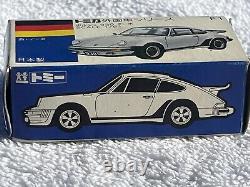 TOMICA 161 Porsche 930 TURBO GREEN NO. F1 Diecast Car TOMY Made in Japan Vintage