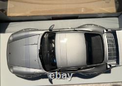UT Models 118 Porsche 911 GT2 Diecast Street Version Car