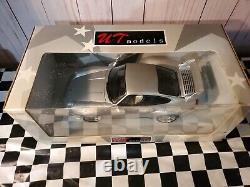 UT Models Limited 1997 Porsche Carrera 911 GT2 118 Diecast Street Version Car