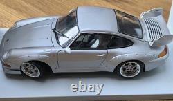UT Models Limited 1997 Porsche Carrera 911 GT2 118 Diecast Street Version Car