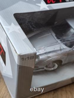 UT Models Limited 1997 Porsche Carrera 911 GT2 118 Diecast Street Version Car