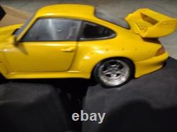 UT Porsche 911 Turbo S 993 1/18 Scale Diecast Model Yellow Used Loose