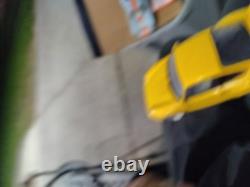 UT Porsche 911 Turbo S 993 1/18 Scale Diecast Model Yellow Used Loose