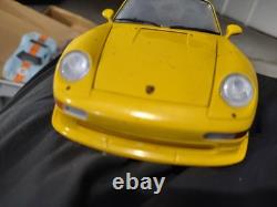 UT Porsche 911 Turbo S 993 1/18 Scale Diecast Model Yellow Used Loose