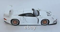 (Very Rare) UT 1996 FIA/WEC White Porsche 911 GT1 Race Car 118 Die Cast-No Box